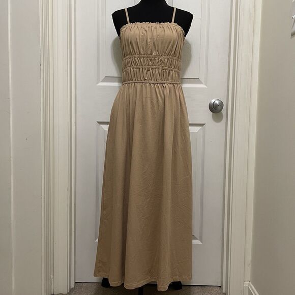 NEW Dokotoo Maxi Dress Spaghetti Straps Pockets Casual Tan Shirred A-Line Medium - Picture 1 of 10